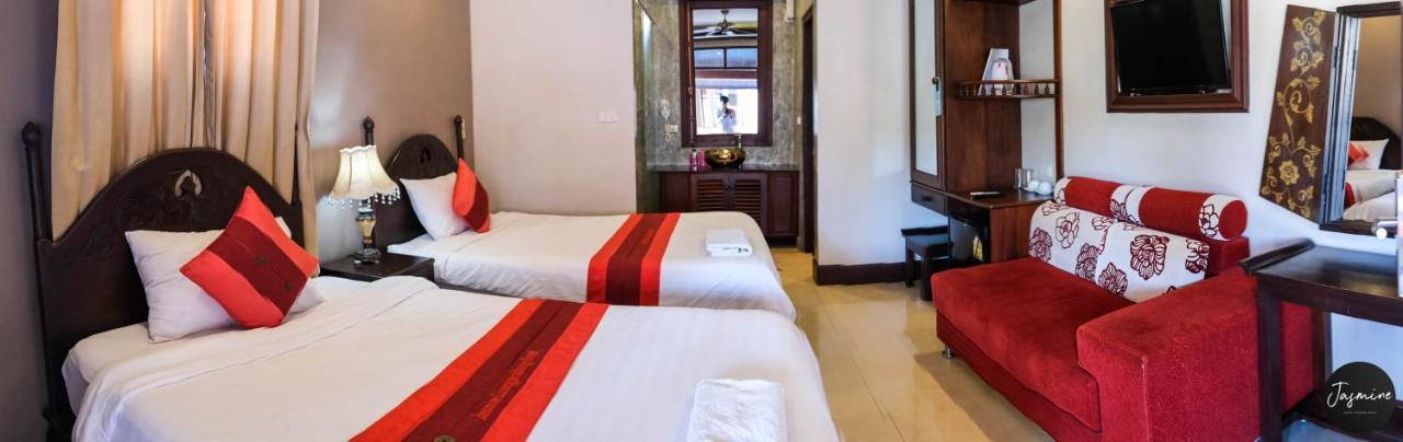 Jasmine Luangprabang Hotel Bagian luar foto