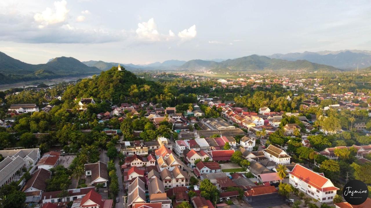 Jasmine Luangprabang Hotel Bagian luar foto