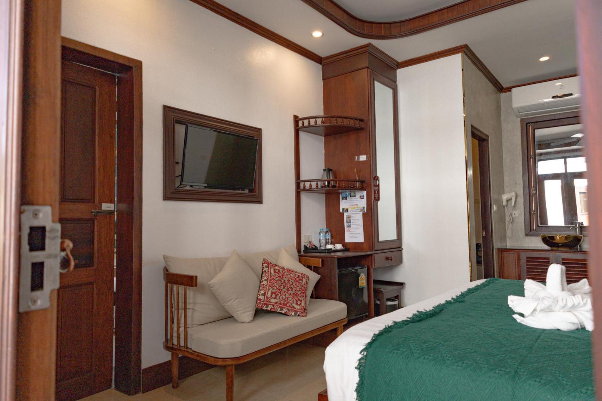 Jasmine Luangprabang Hotel Bagian luar foto