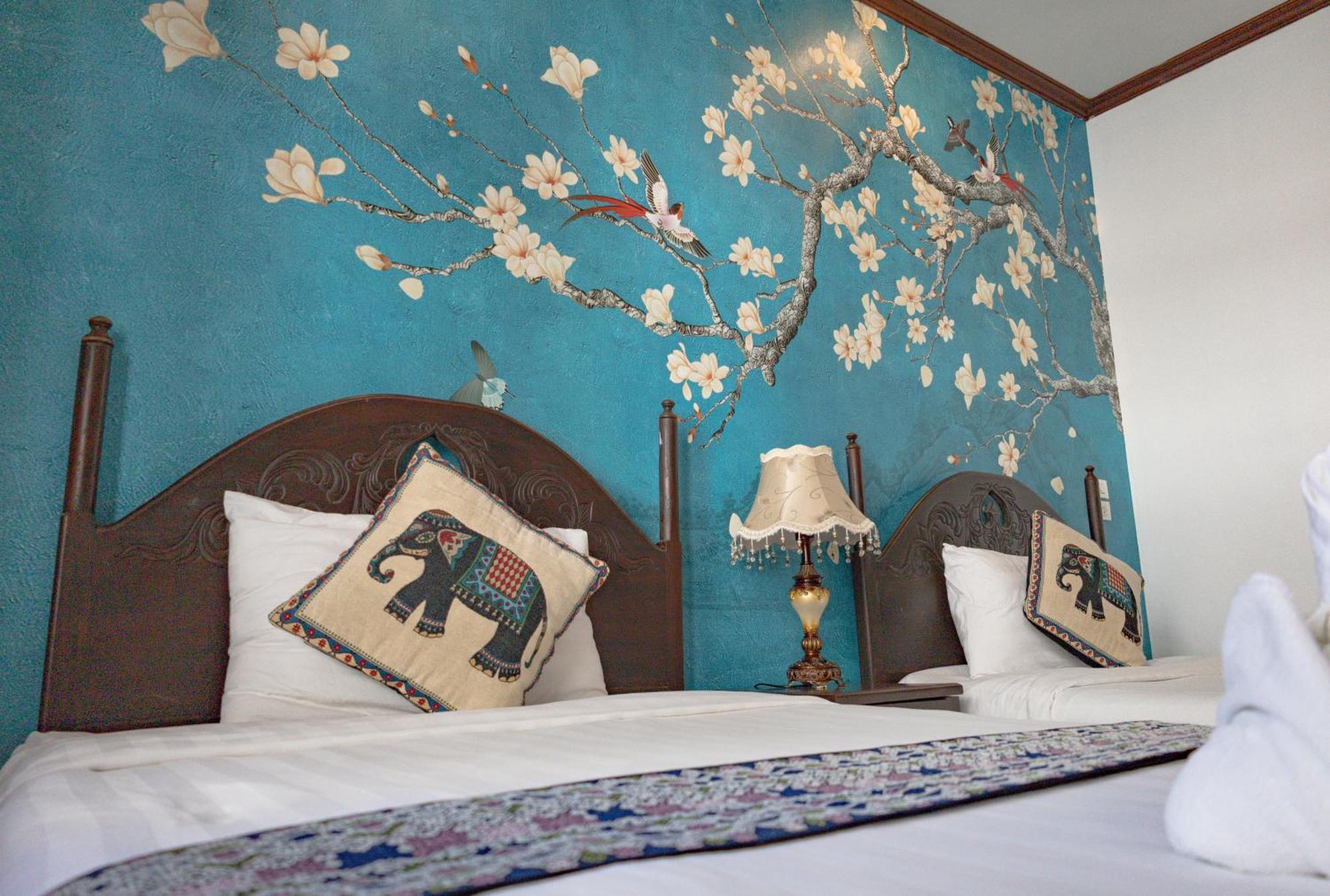 Jasmine Luangprabang Hotel Bagian luar foto