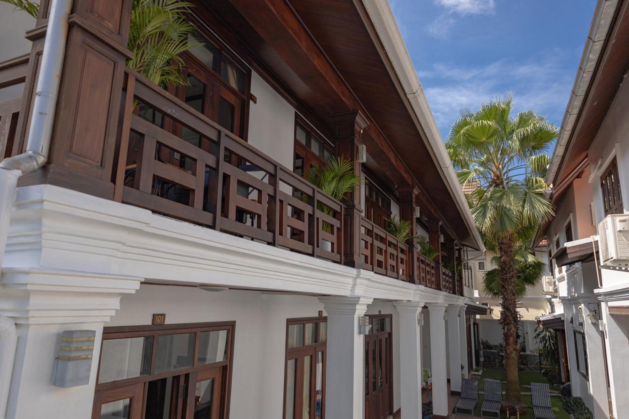 Jasmine Luangprabang Hotel Bagian luar foto