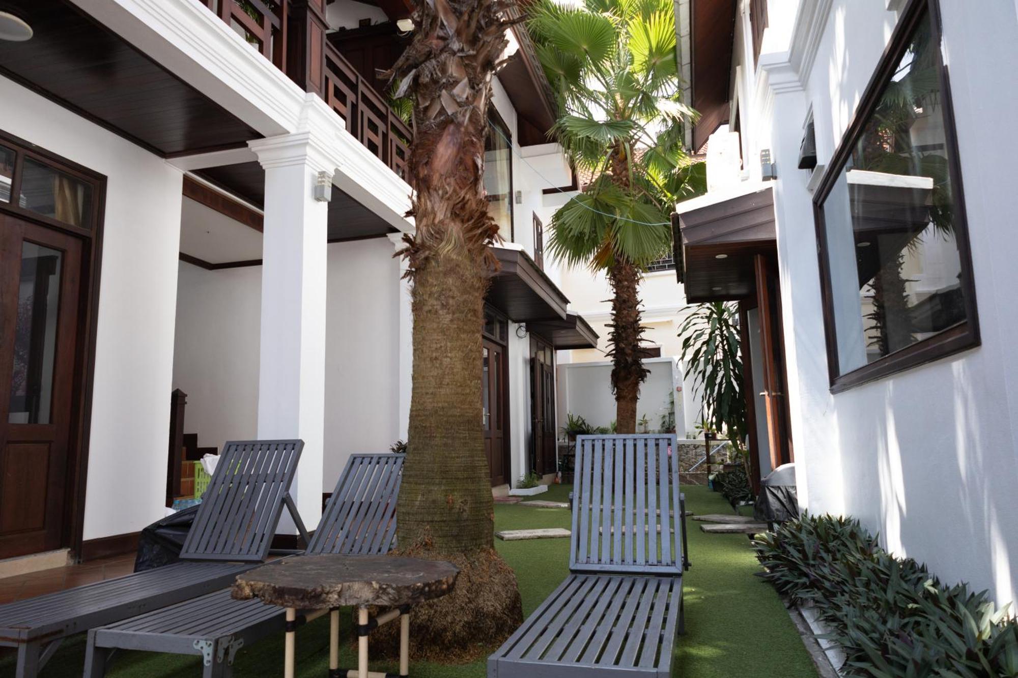 Jasmine Luangprabang Hotel Bagian luar foto