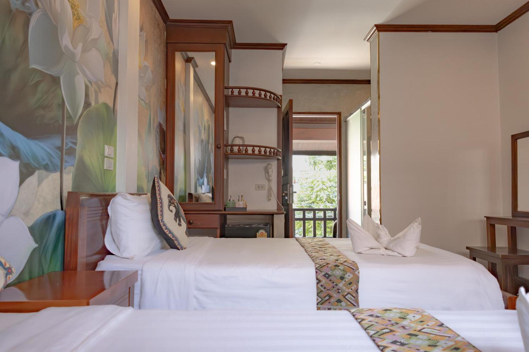 Jasmine Luangprabang Hotel Bagian luar foto