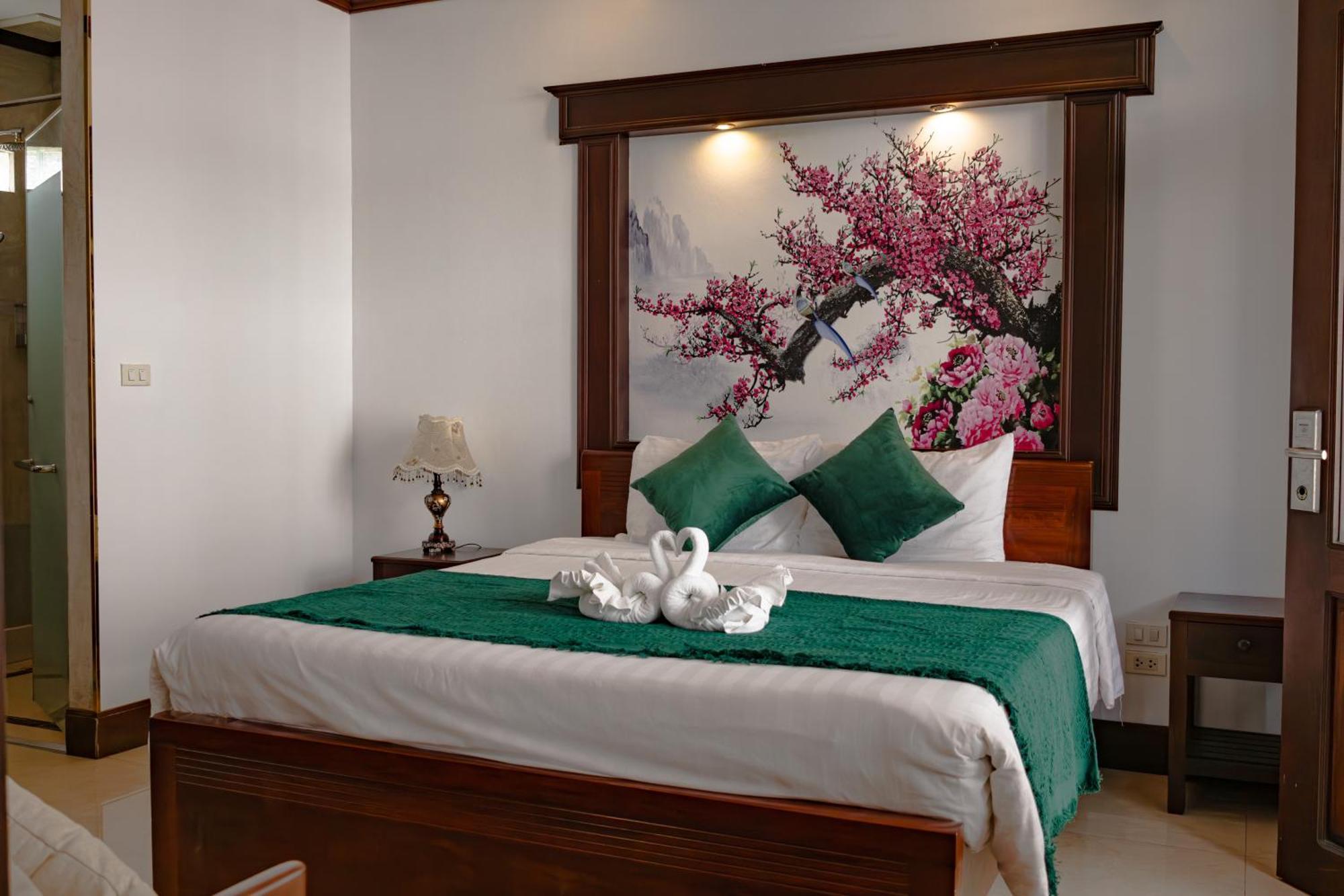 Jasmine Luangprabang Hotel Bagian luar foto