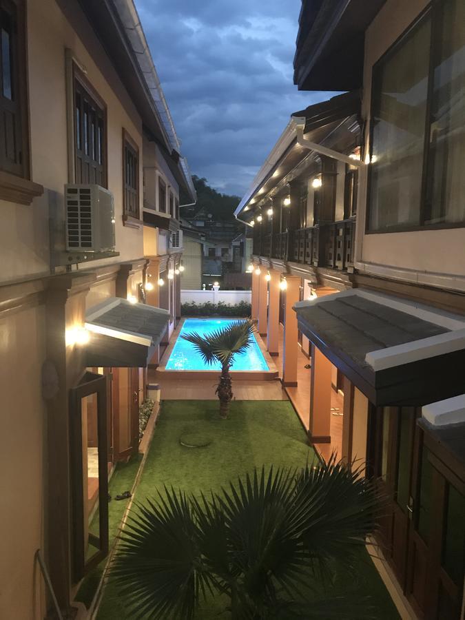 Jasmine Luangprabang Hotel Bagian luar foto