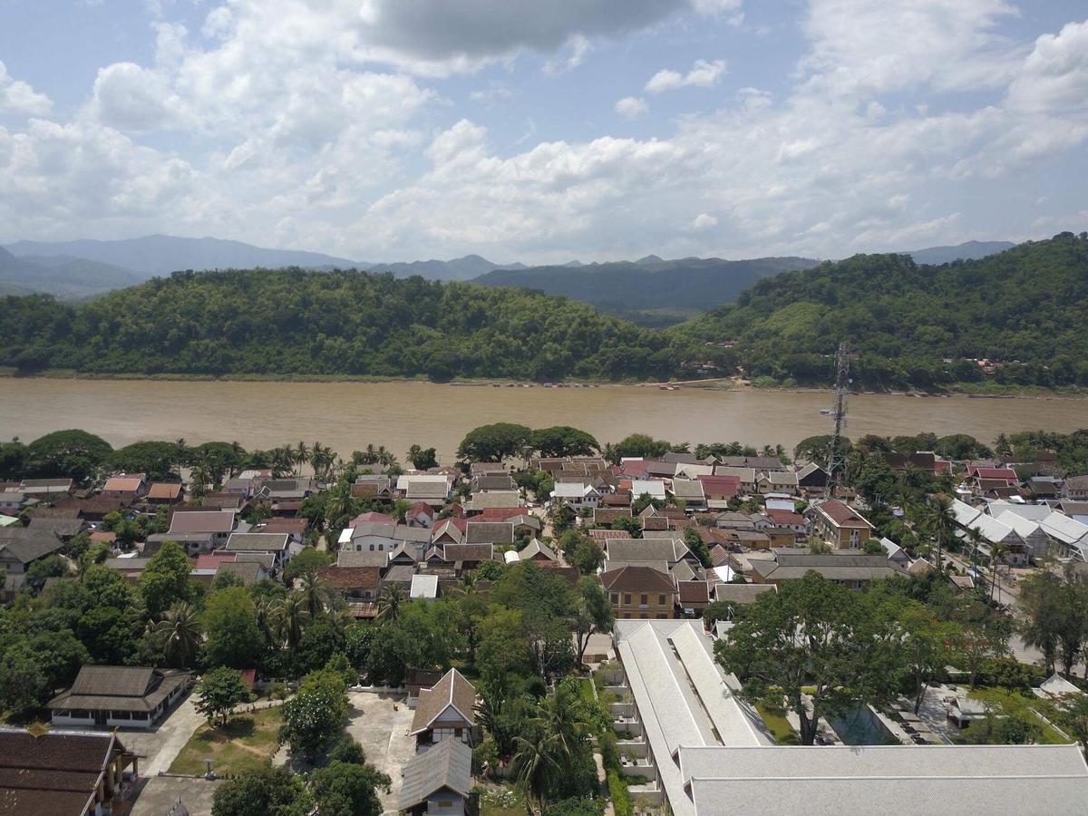 Jasmine Luangprabang Hotel Bagian luar foto